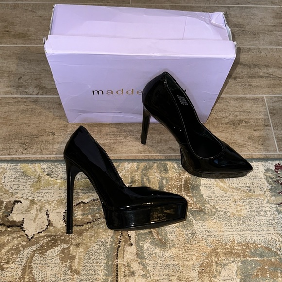 NIB MADDEN GIRL BLACK PATENT LEATHER STILETTO HEELS SZ 10 - Picture 7 of 9
